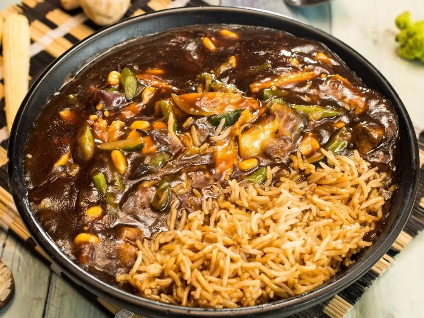 Specialty Pot Rice Or Noodles Chicken