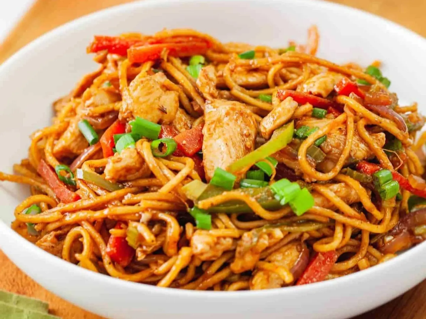Hakka Chicken Noodles