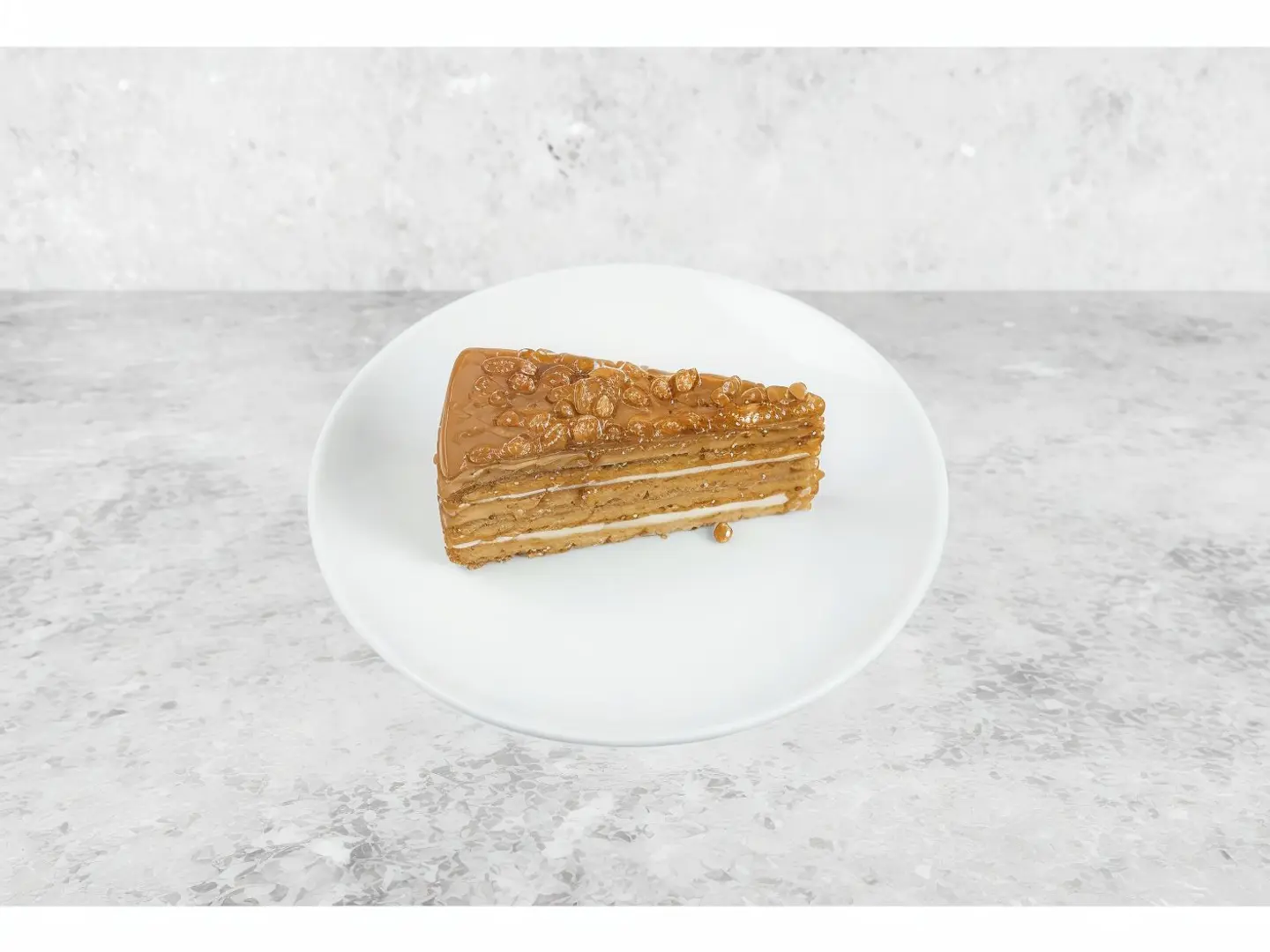 Honey Cake With Fresh Fruits