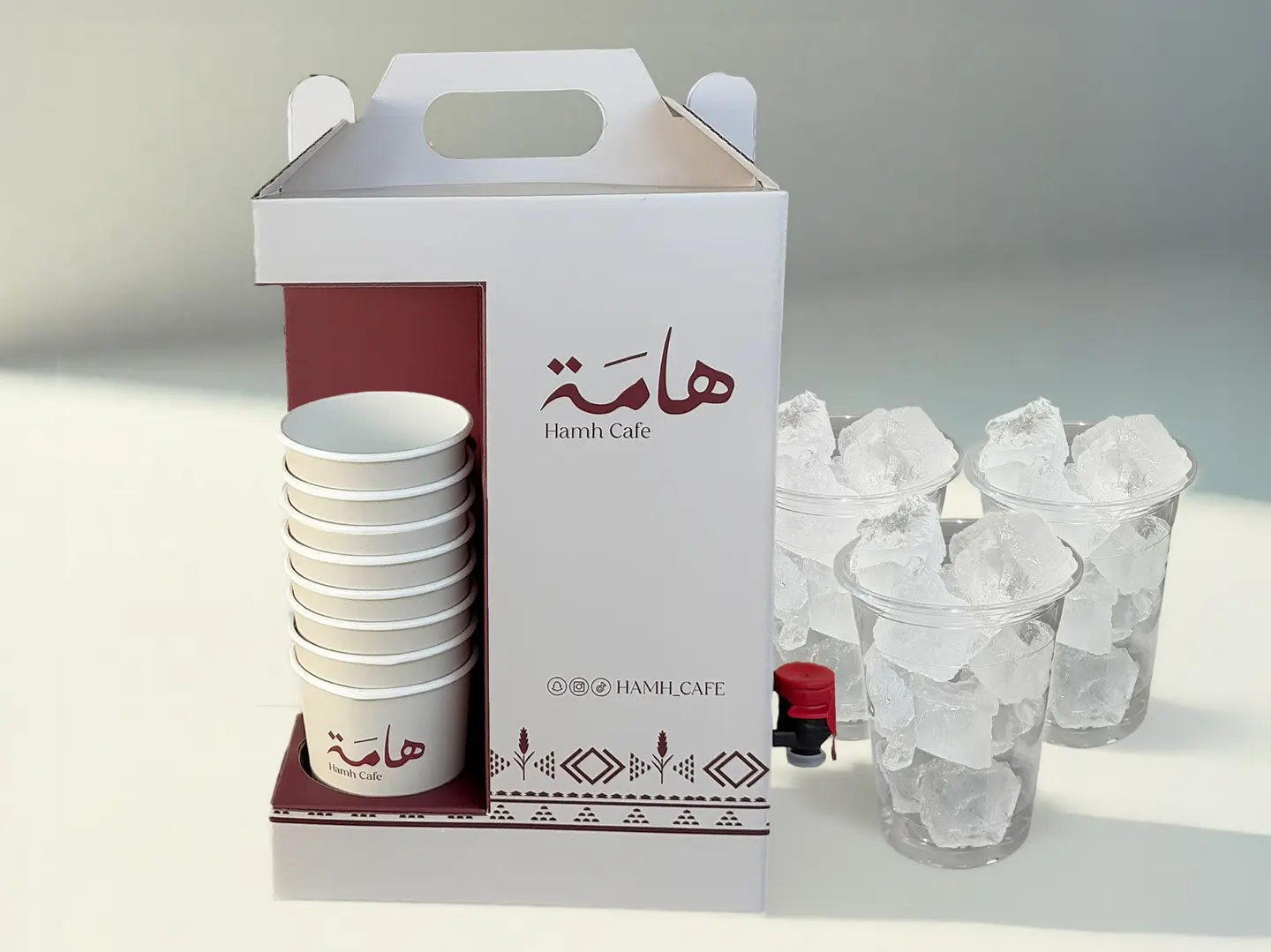 بوكس قهوة بارد ١،٥ لتر ٨ اكواب