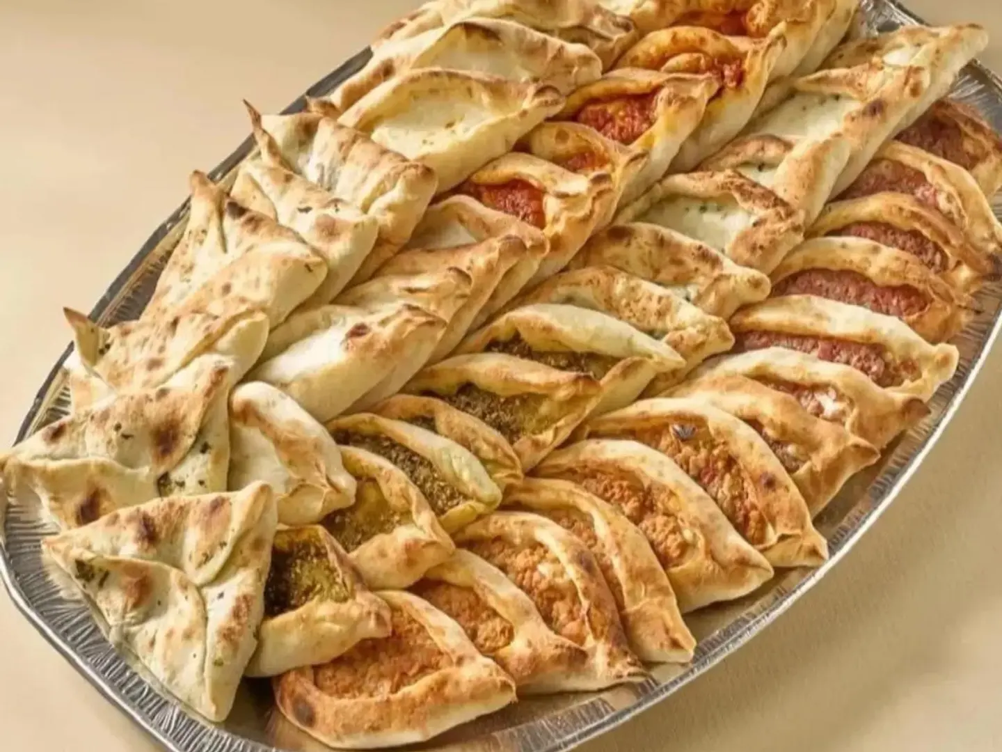 Small Mixed Pastry Plate, 12 Pieces