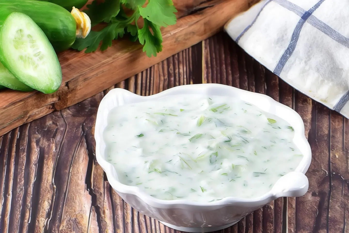 سلطة لبن وخيار