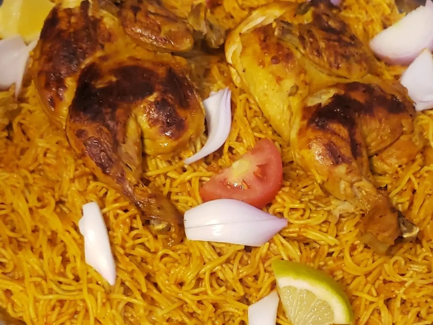 دجاج محمر حبه كاملة