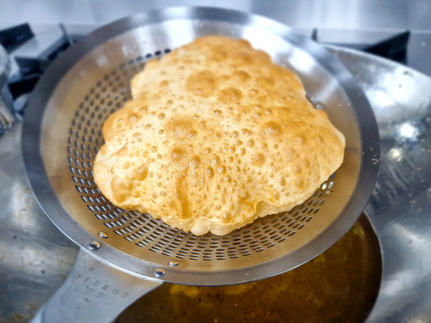 بوري بهاجي - مجموعة من ثلاث قطع بوري
