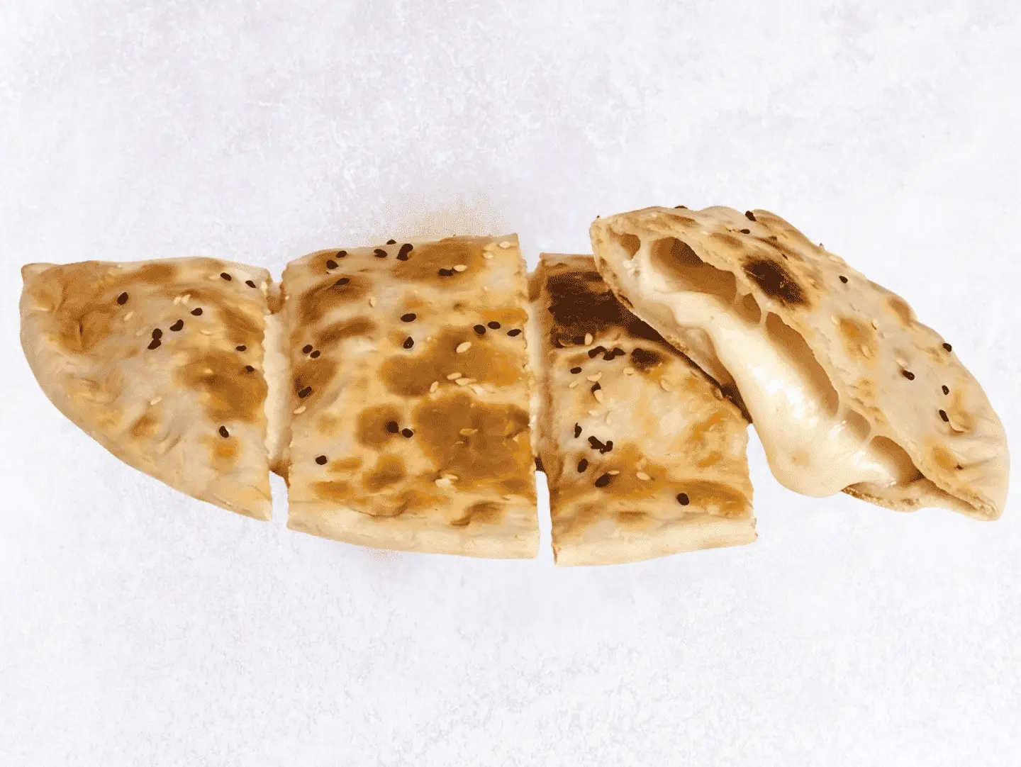 فطيرة جبن عكاوي
