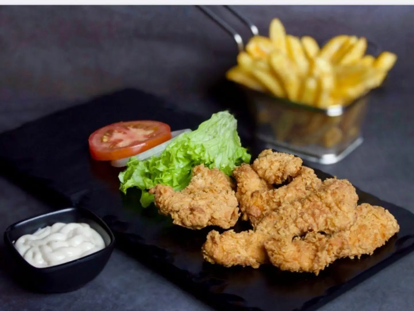 قطع دجاج بايتس