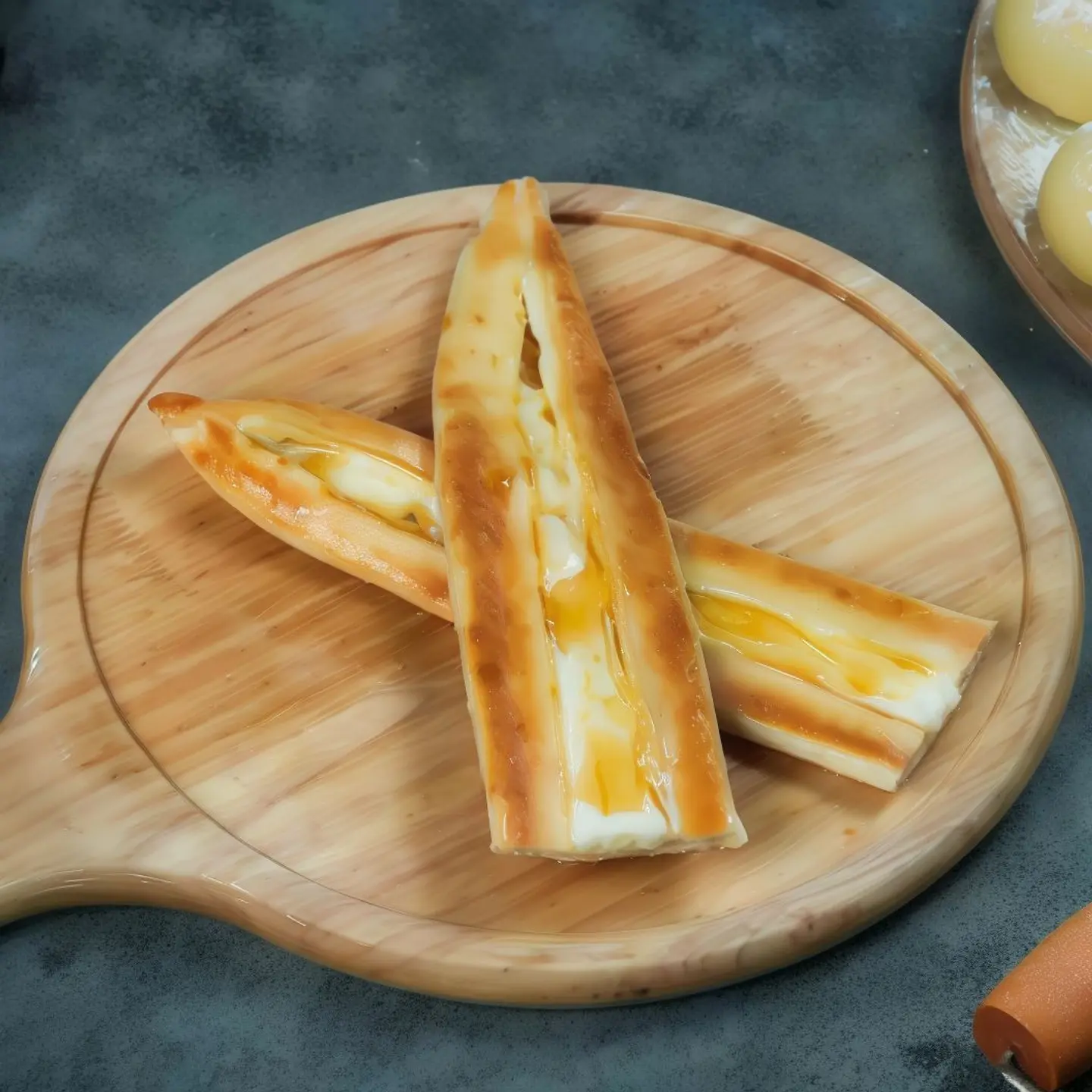 Liquid Cheese And Honey Pie