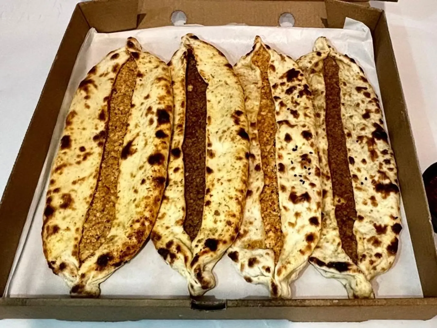 فطاير مشكل لحوم