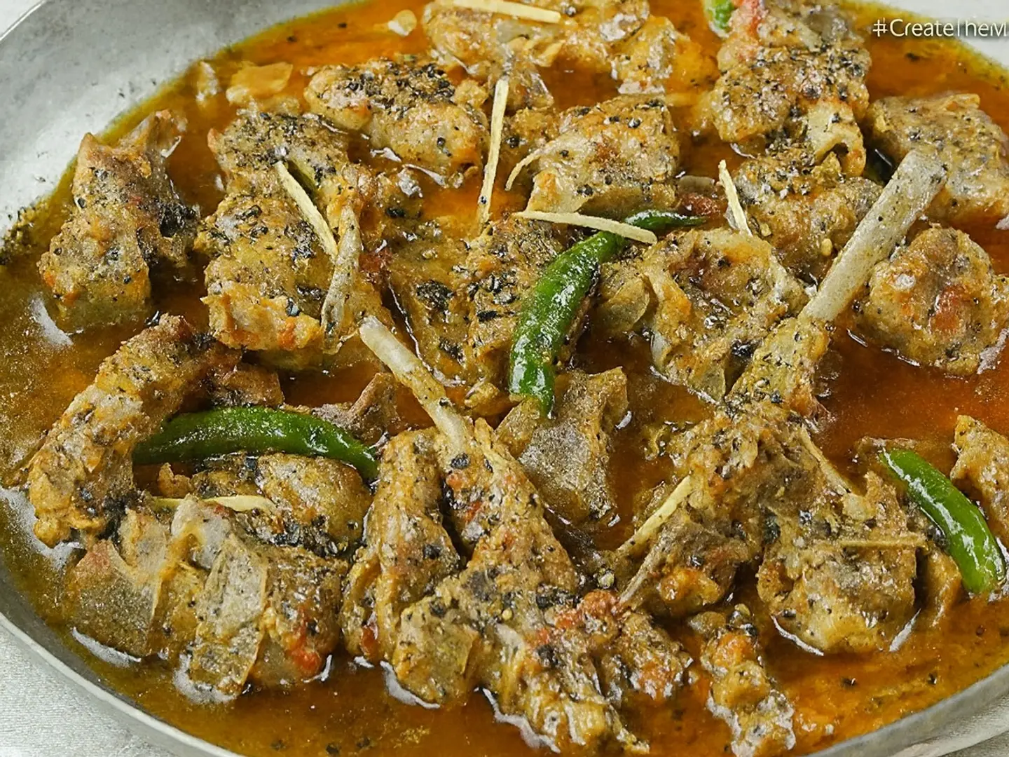 Shinwari Karahi Black Pepper (Kali Mirch)  Half