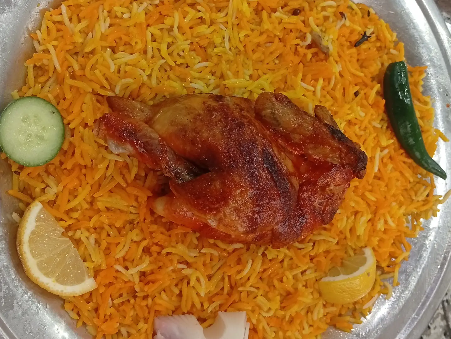 Garlic Chicken With Mandi Rice