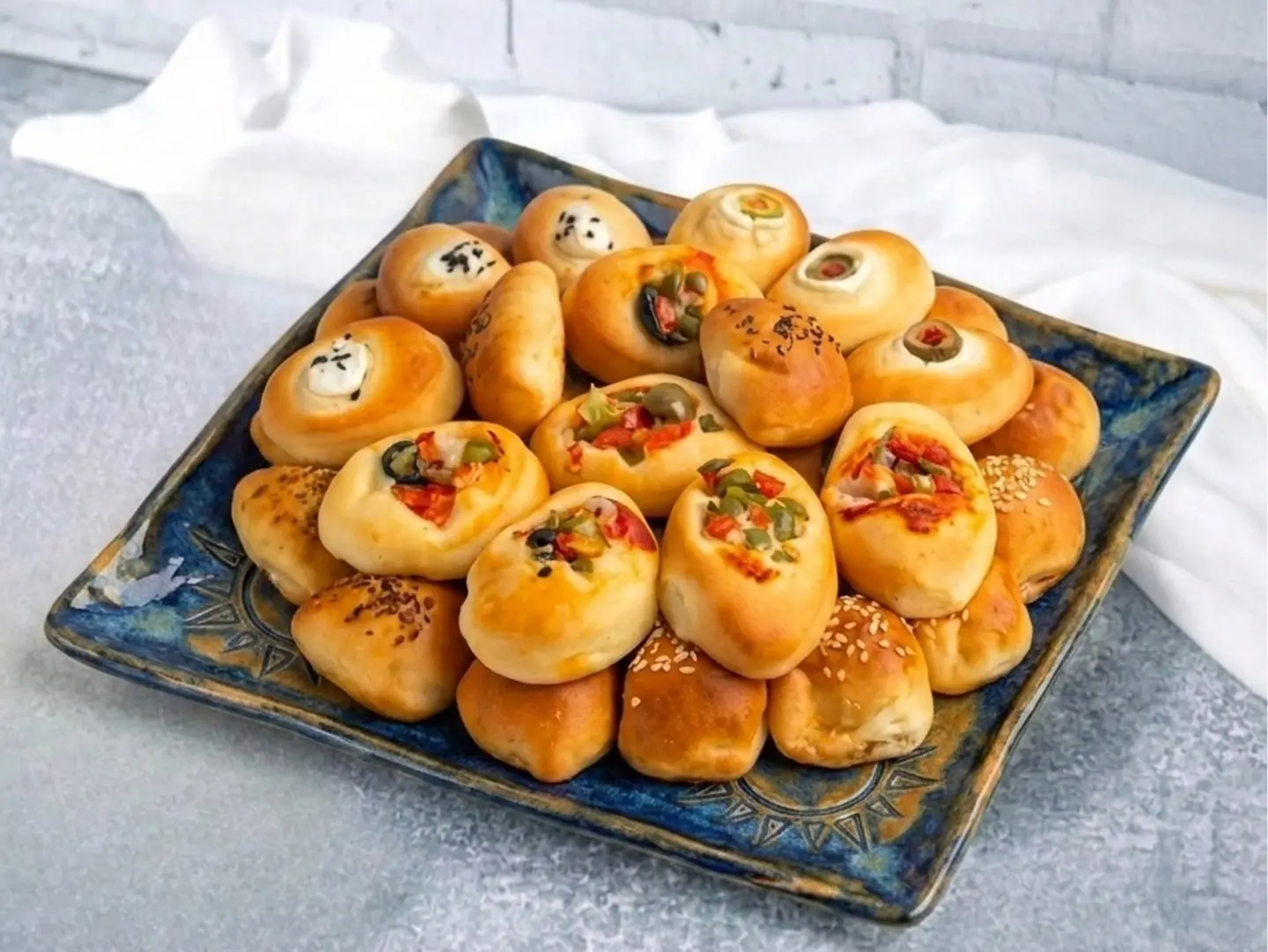 طبق معجنات كيلو