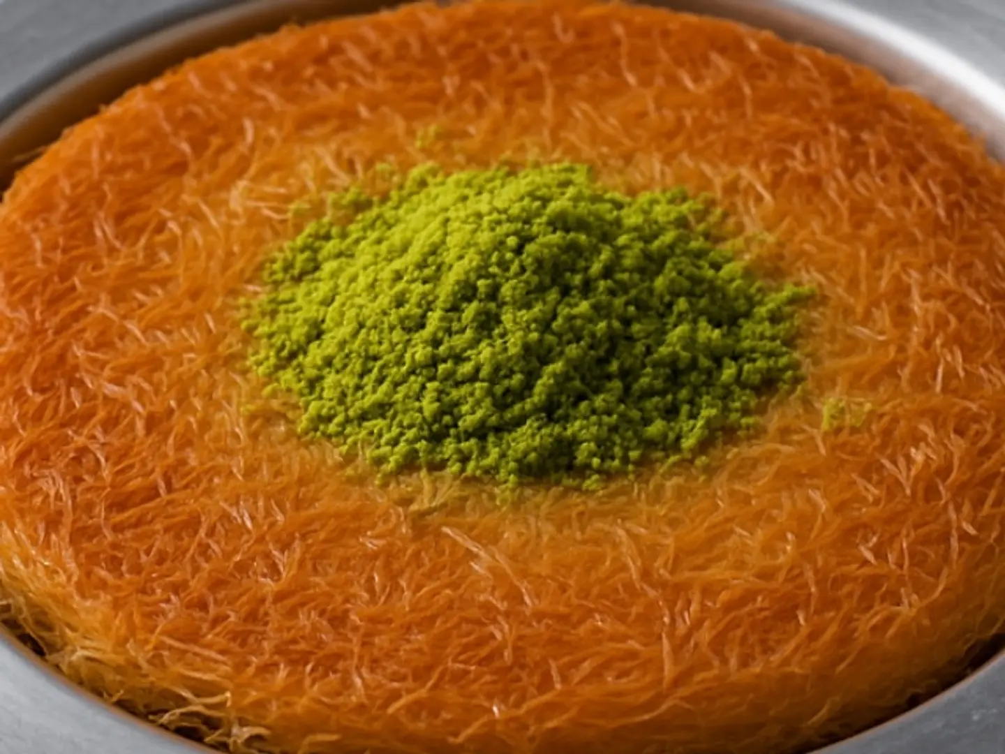 كنافة خشنة بلقشطة