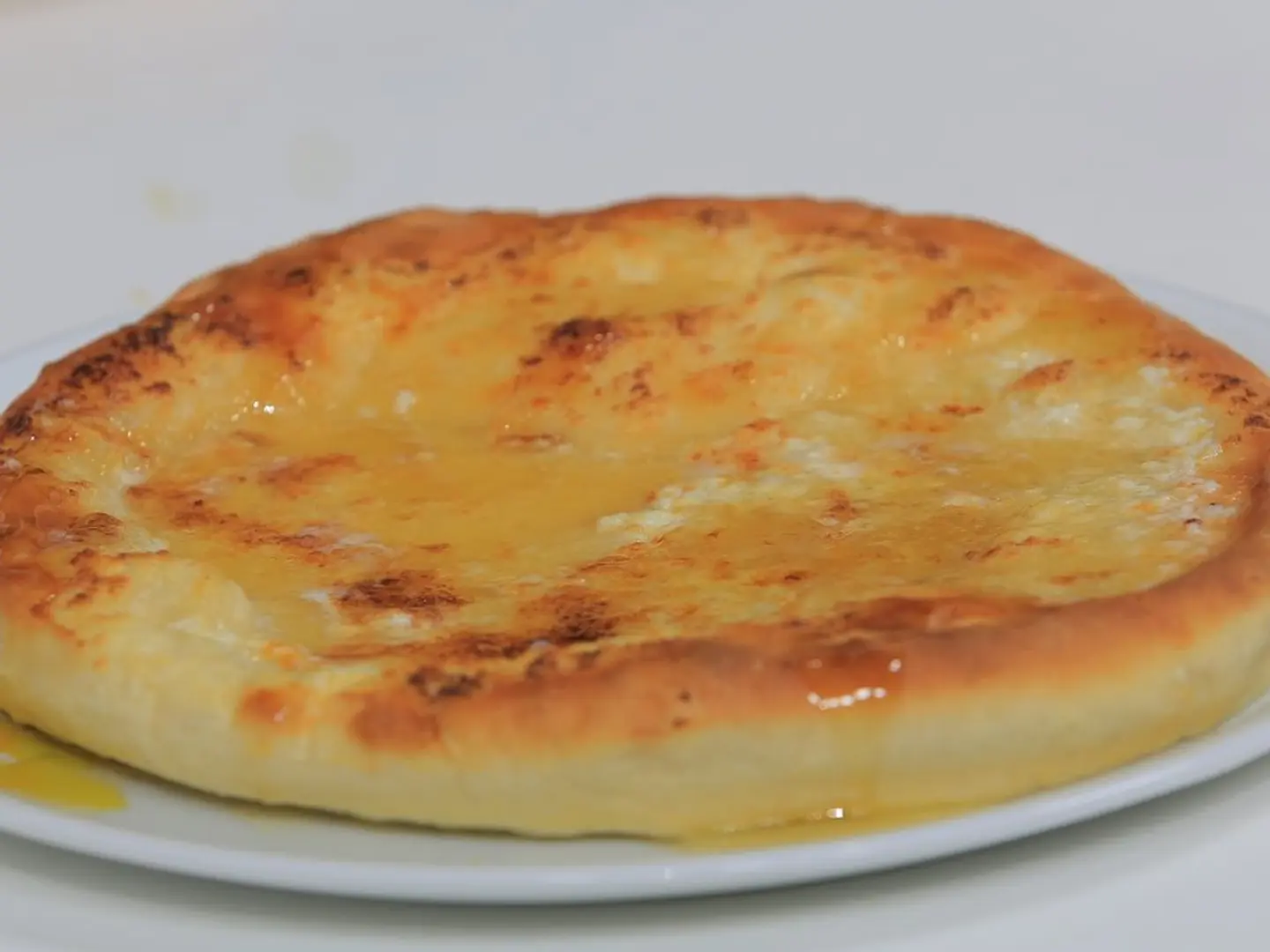 فطيرة قشطة بالعسل