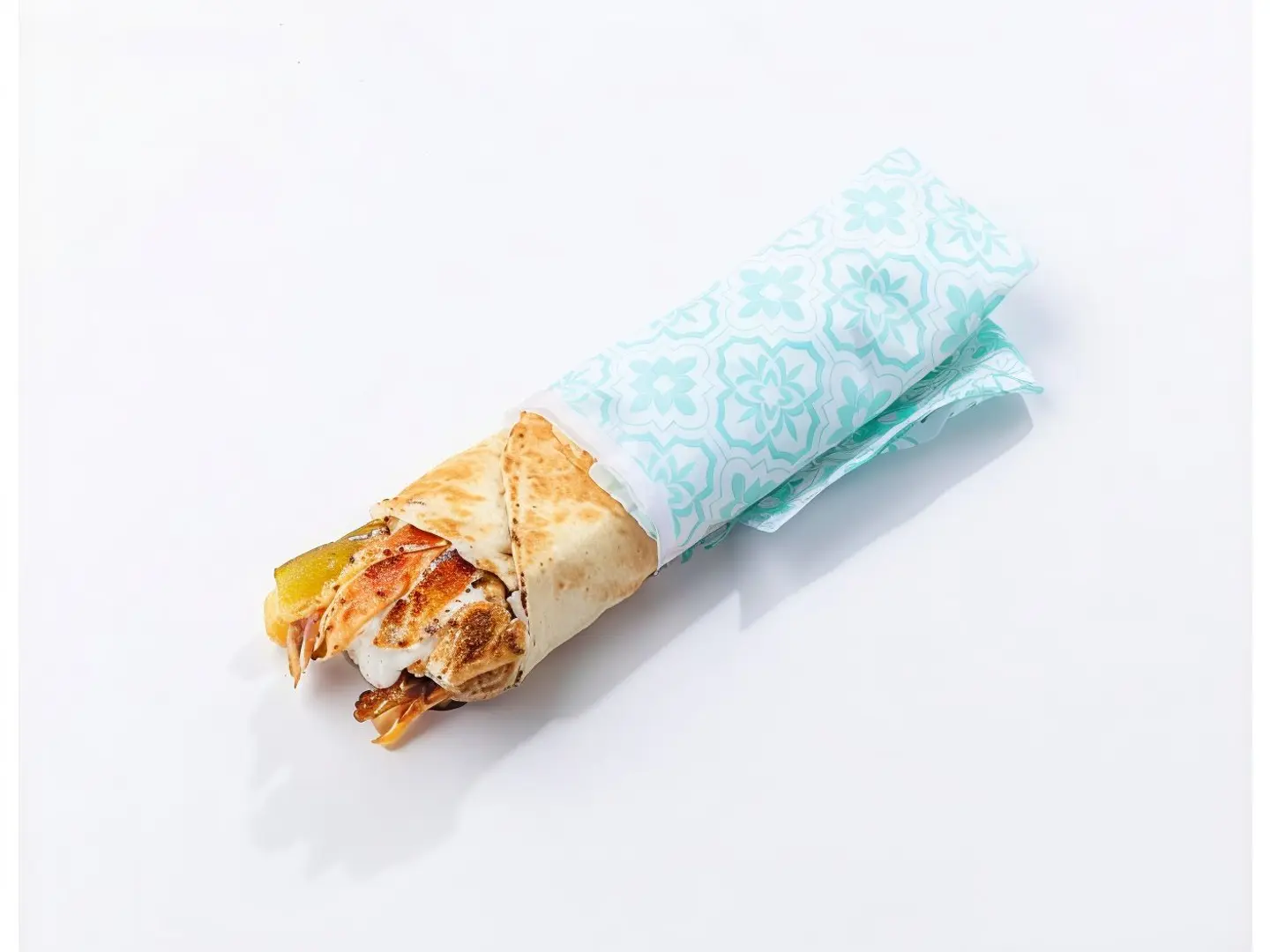 ساندوتش شاورما صغير خبز شامي