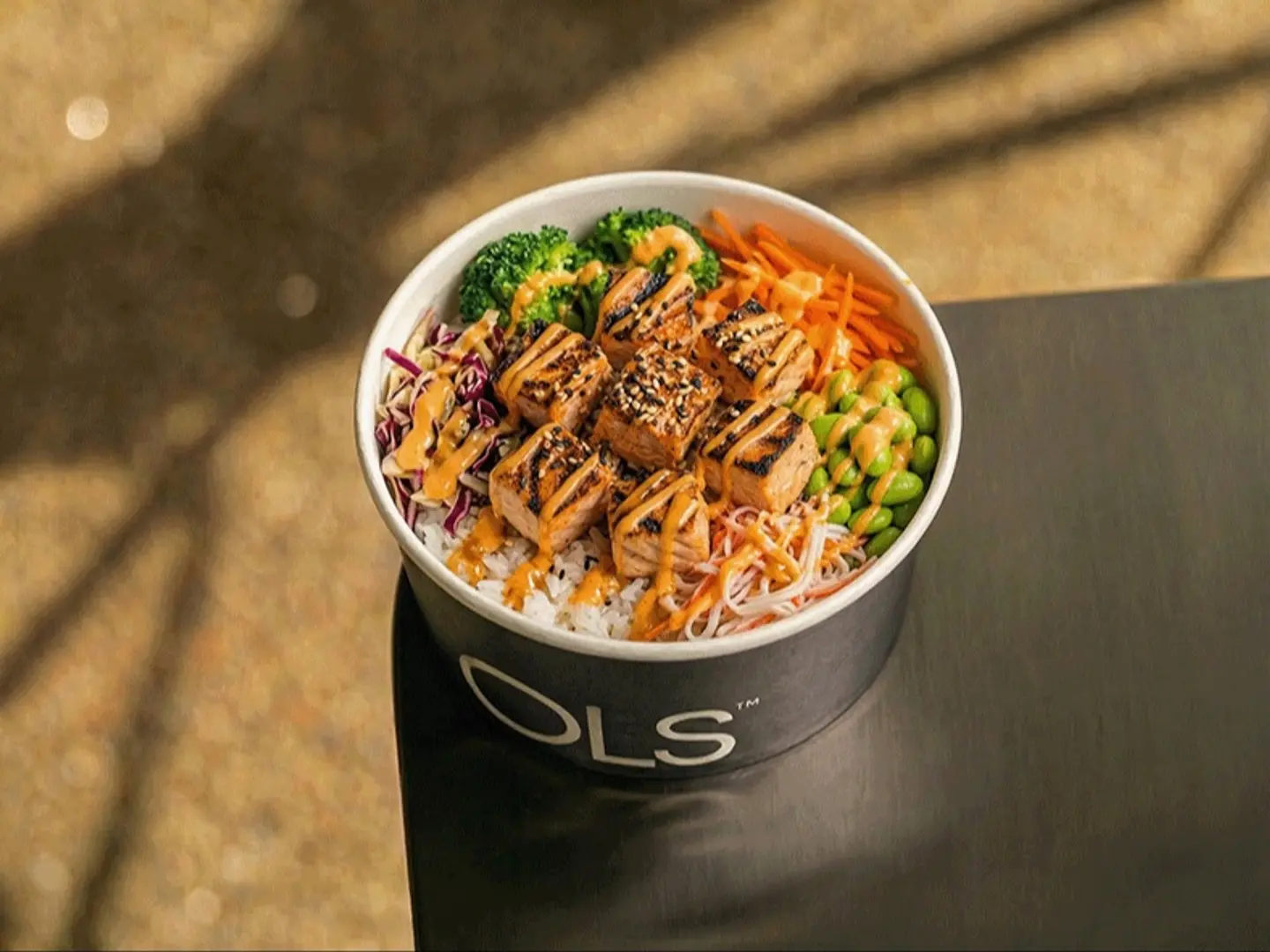 Poke Bowl Salmon Flame