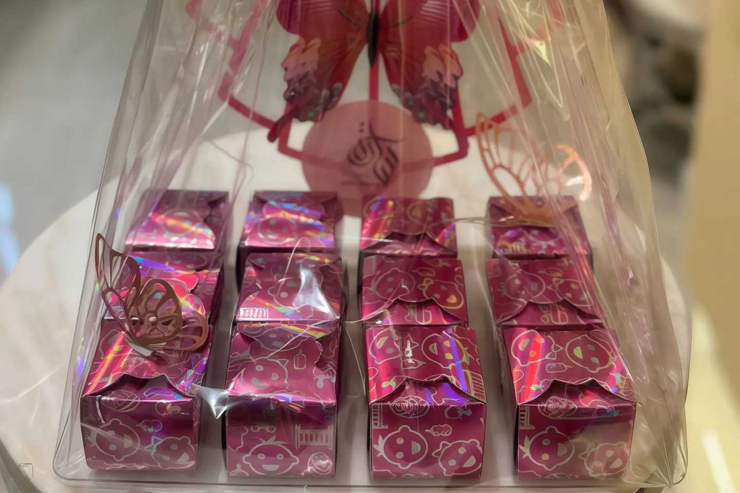 علب شوكولاتة كورنفليكس بلجيكية.