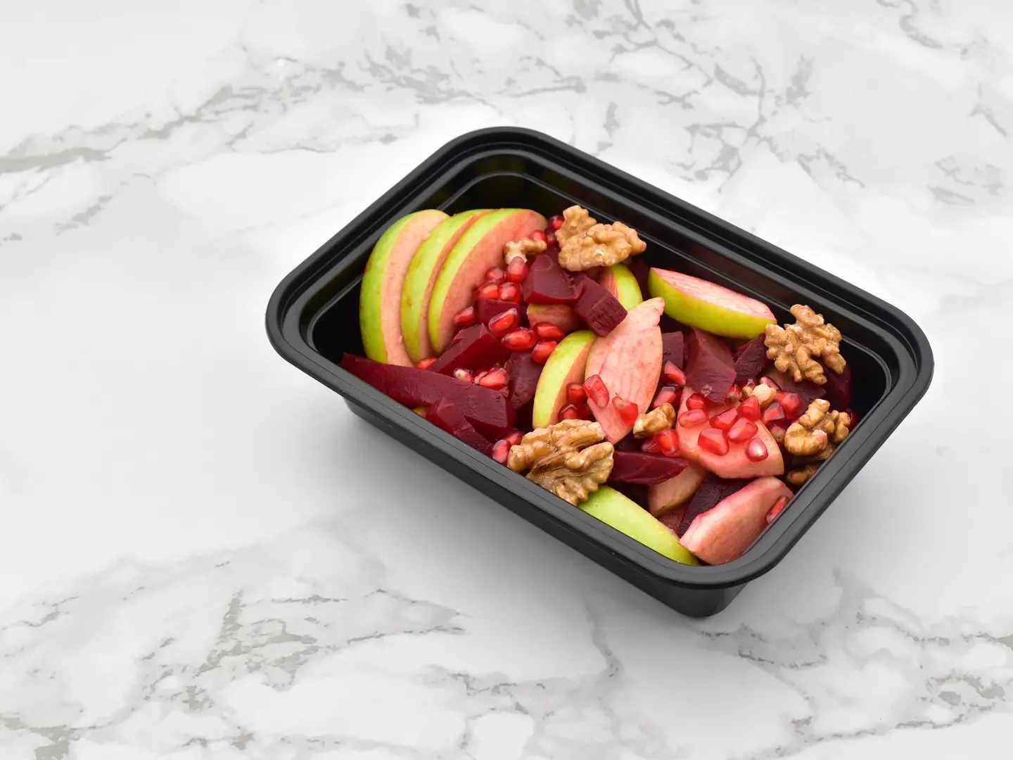 سلطة شمندر مع الجوز