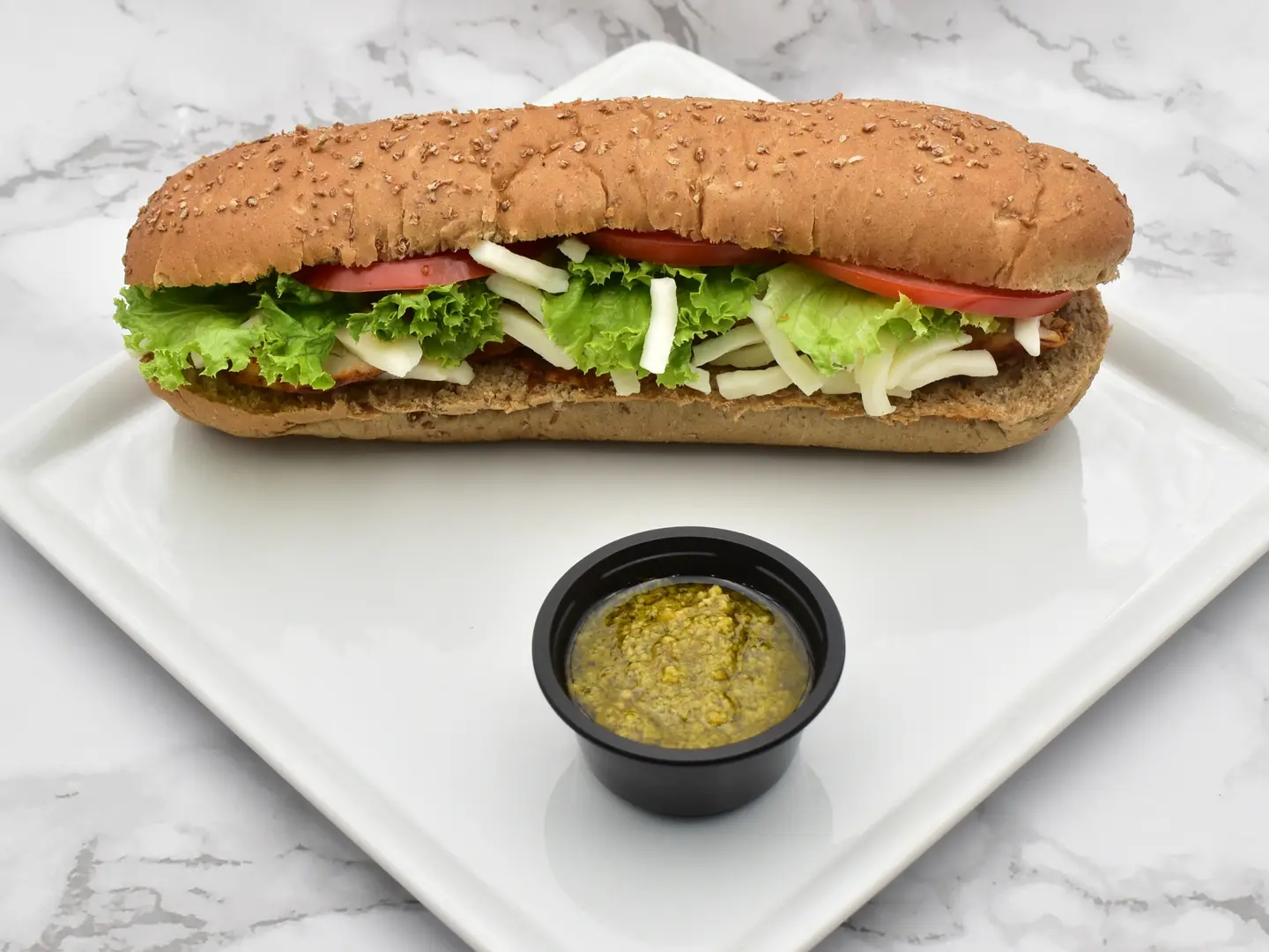 ساندويش بيستو تشيكن