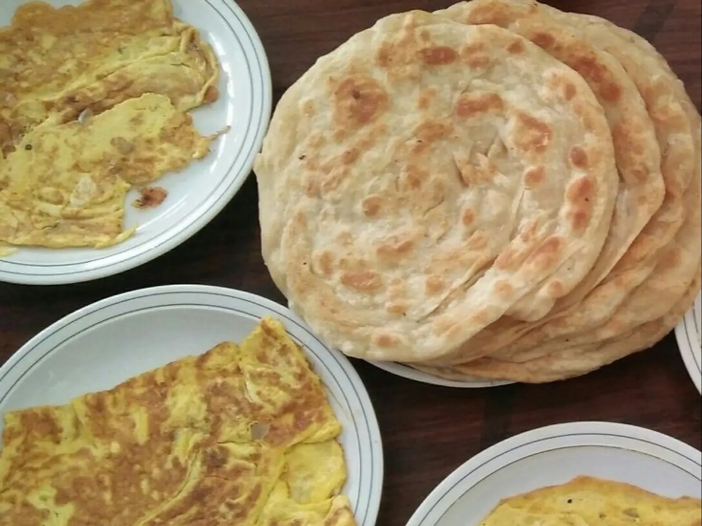 پراٹھا معہ آملیت