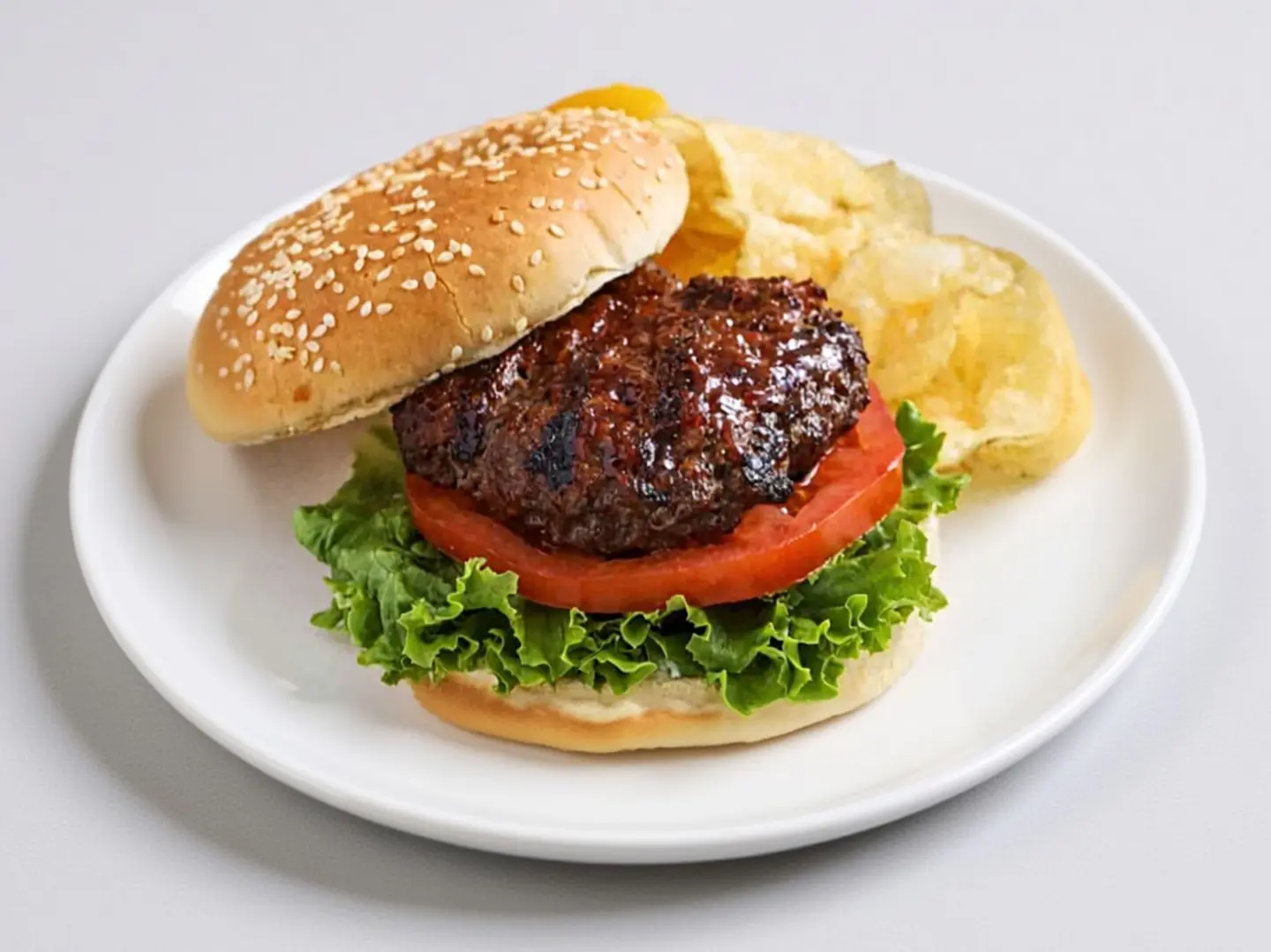 برجر مشوي لحم