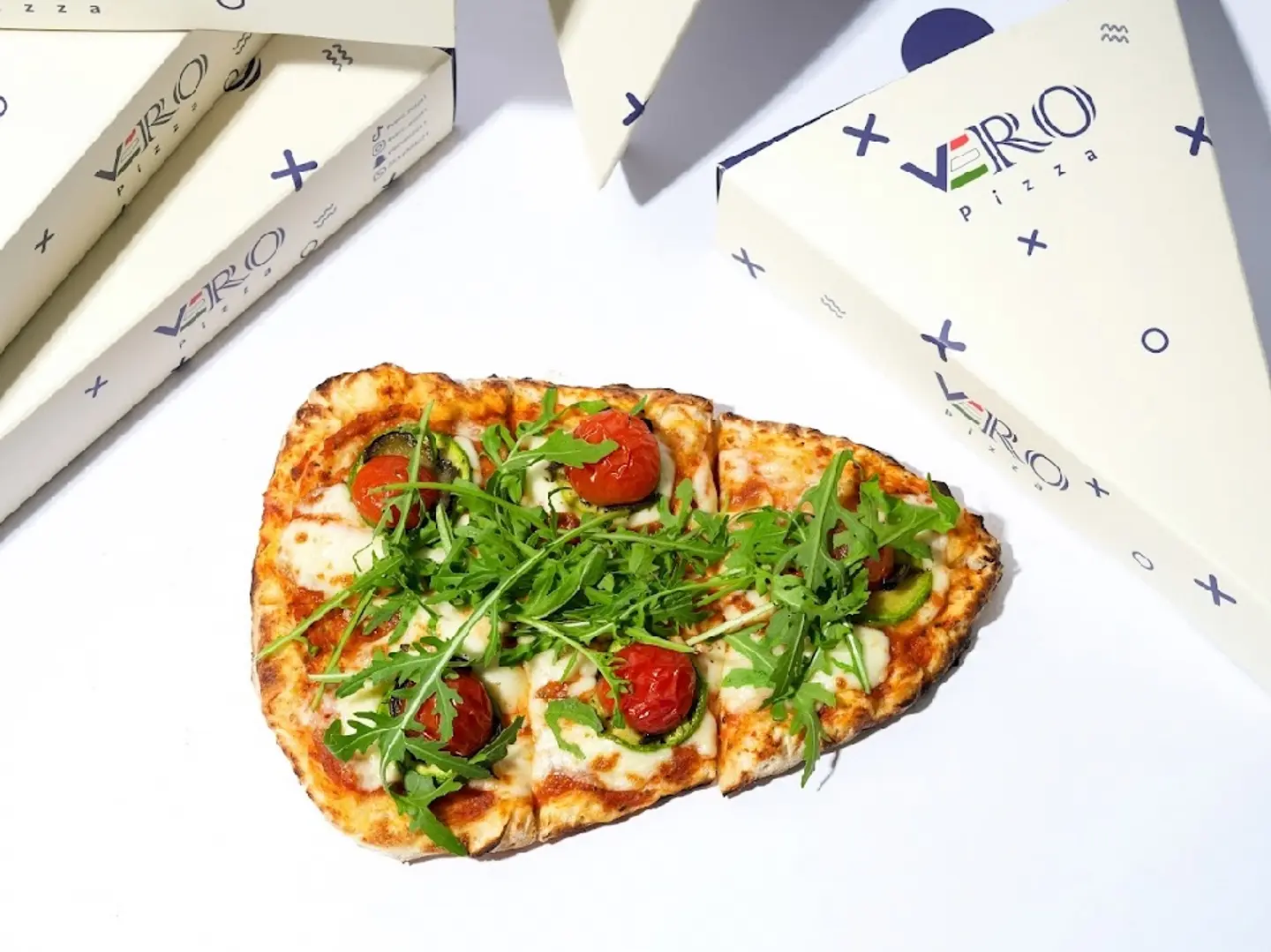 بيتزا خضروات سلايز كبير