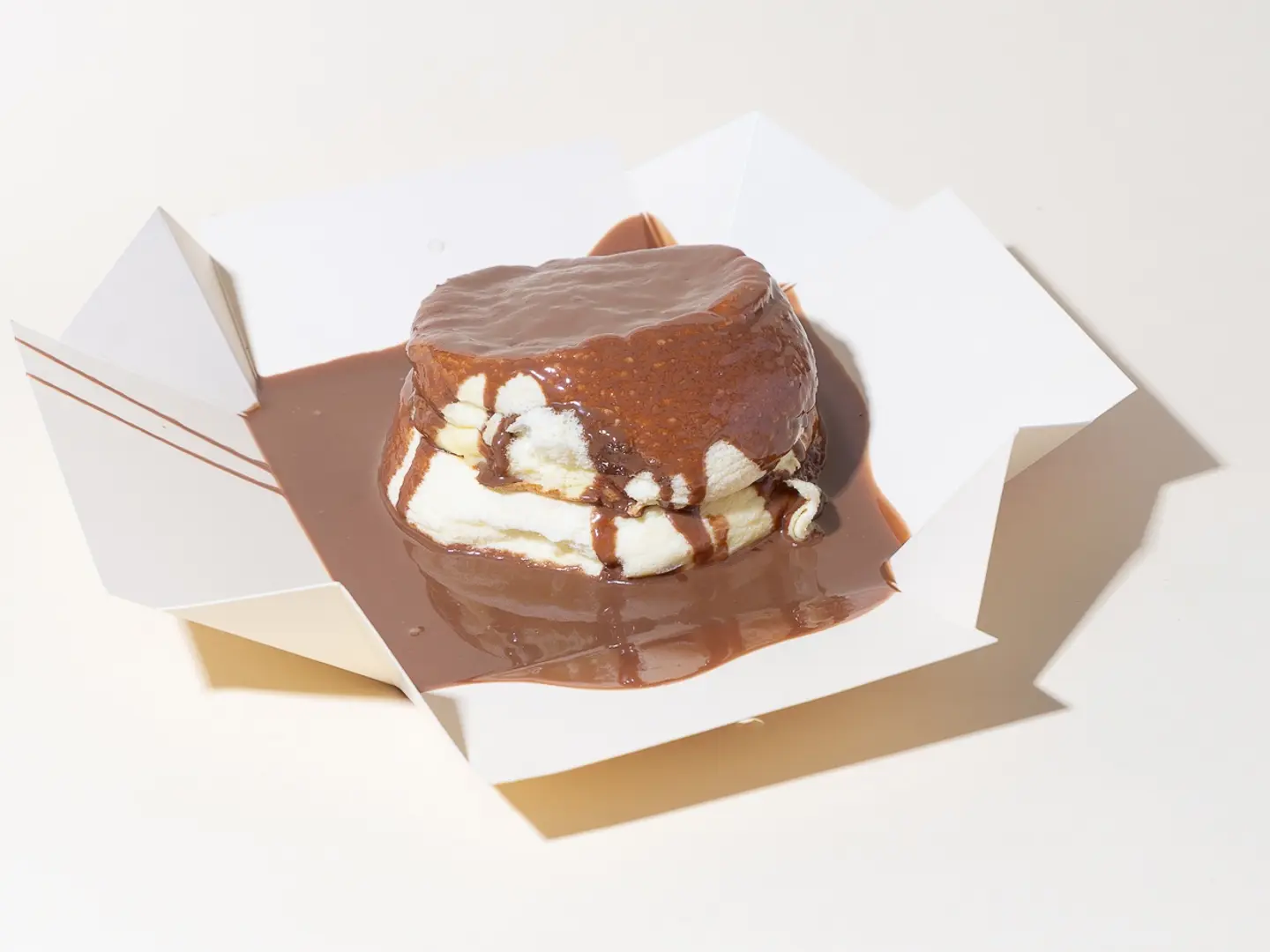 بان كيك شوكولاته بلجيكية مع زعتر