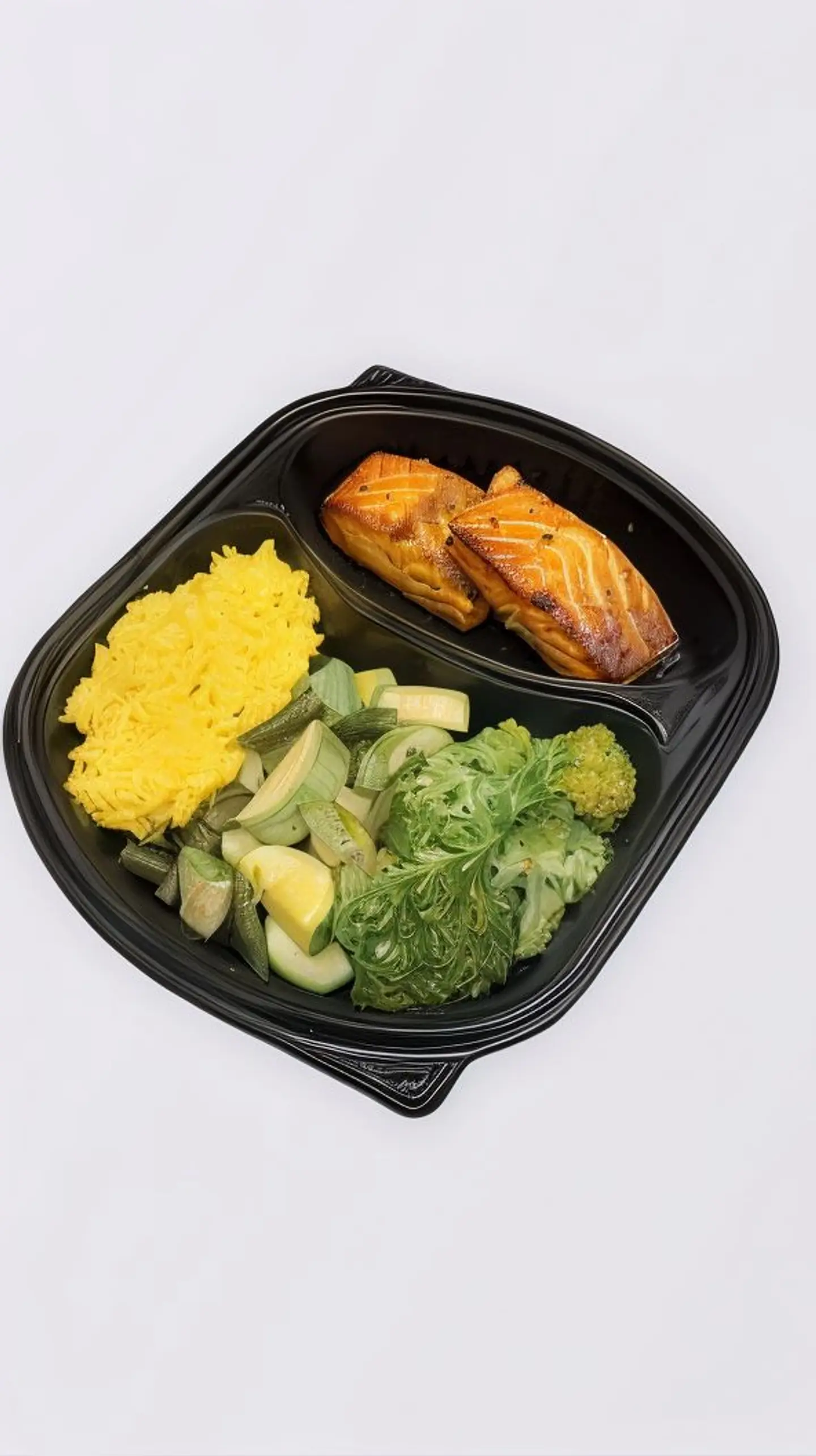 سلمون بالذبدة مع الخضار الكيتوني