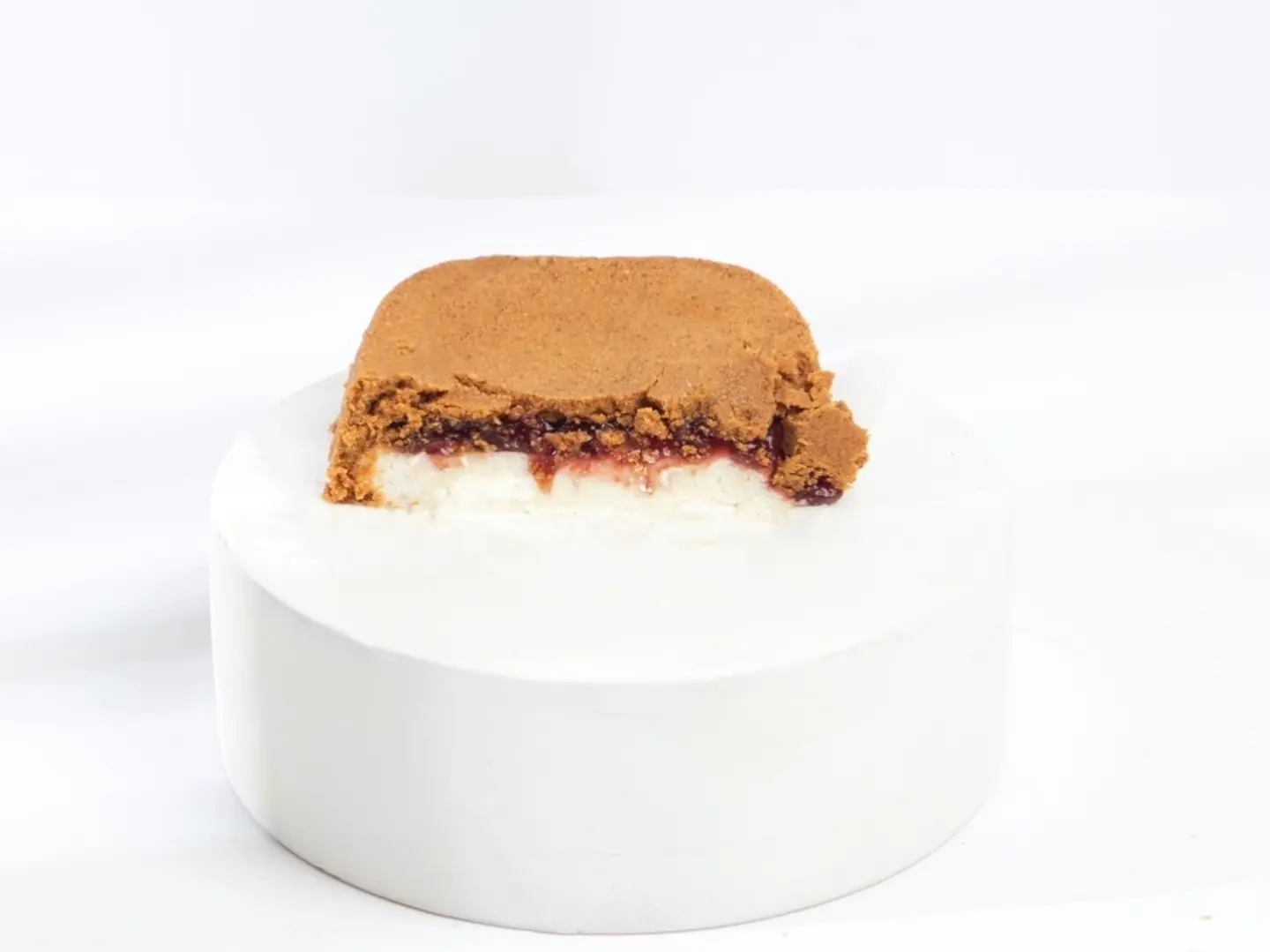 تشيز كيك توت مقلوبة