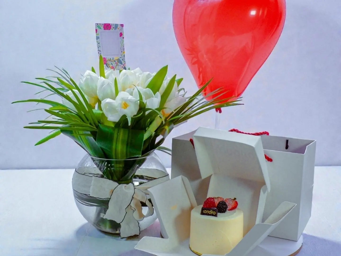 20 فازة توليب تريت - ٢١ شوكليت كيك