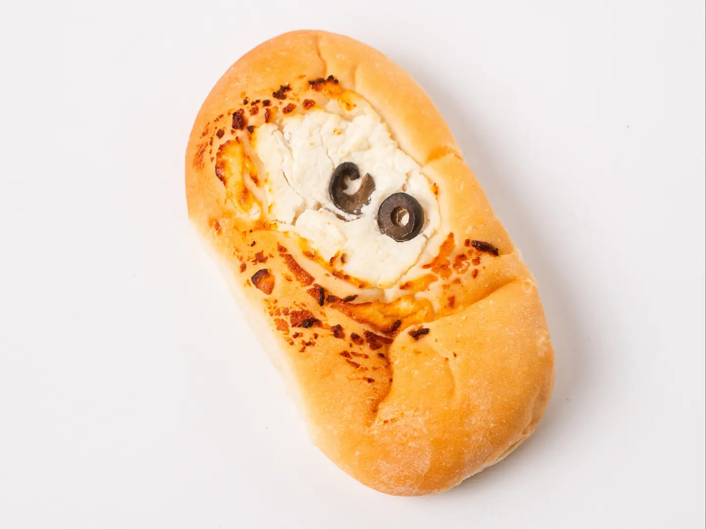 فطيرة جبن بالزيتون