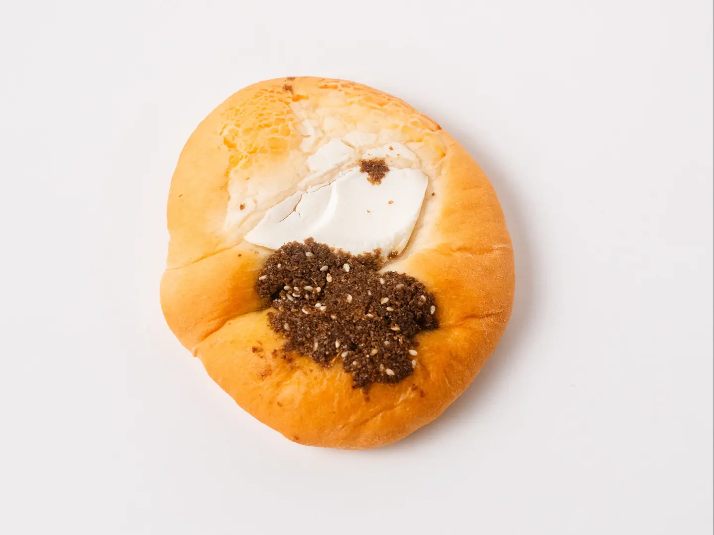 فطيرة اللبنة بالزعتر