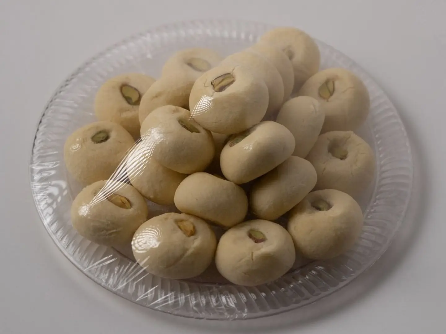 الغريبة - حجم كبير