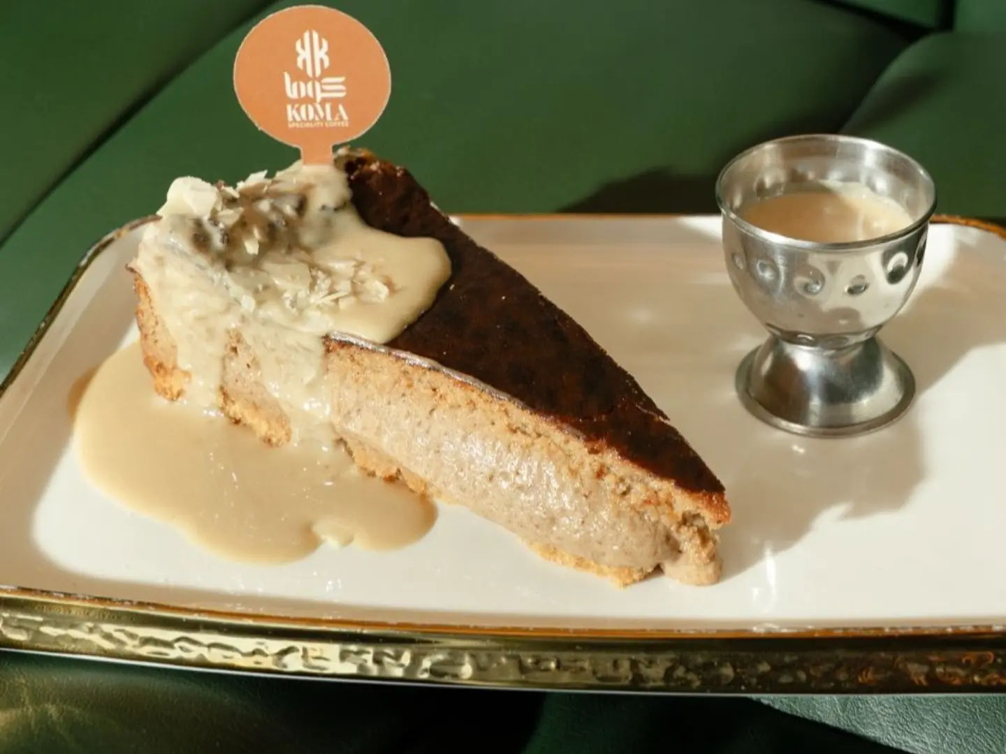 تشيز التمر بالطحينة