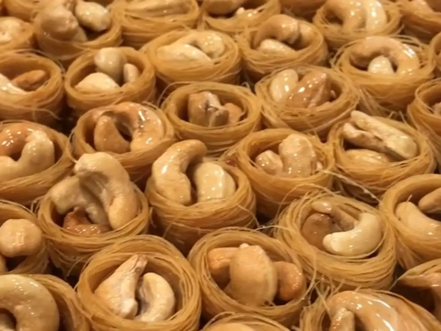 Ash Al Bulbul Cashew (Half Kilo)