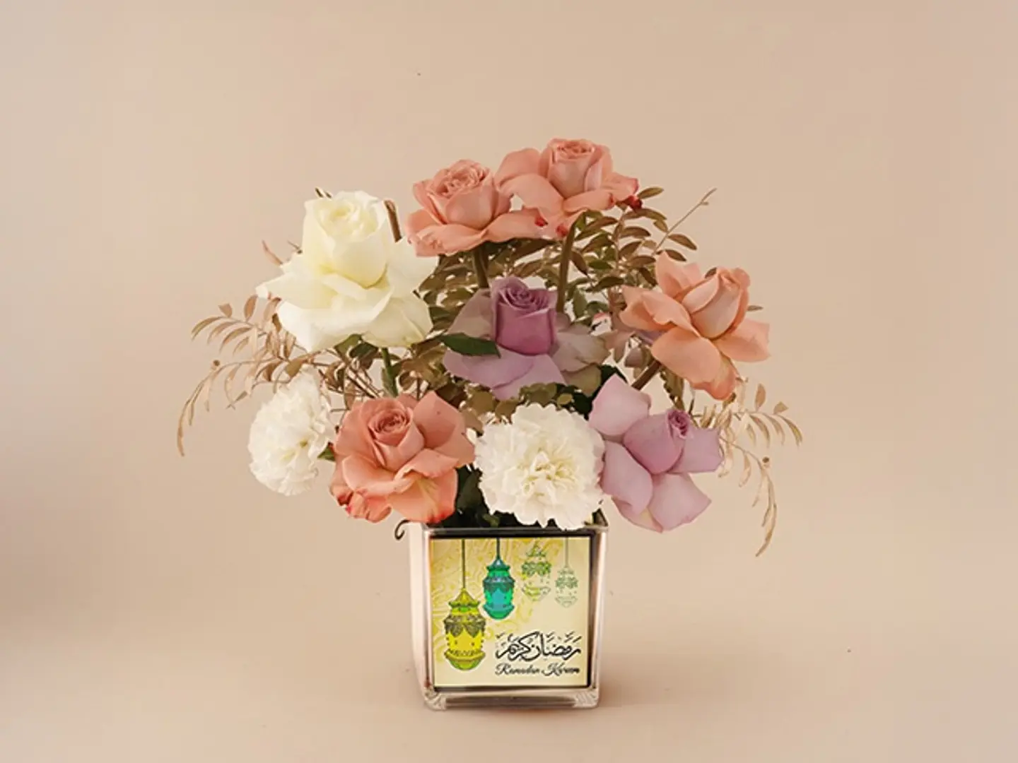 Roses Carnations Ramadan Flower Vase