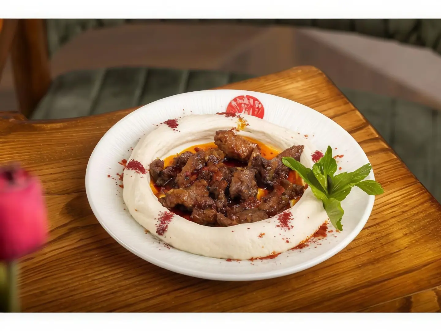 Hummus With Meat