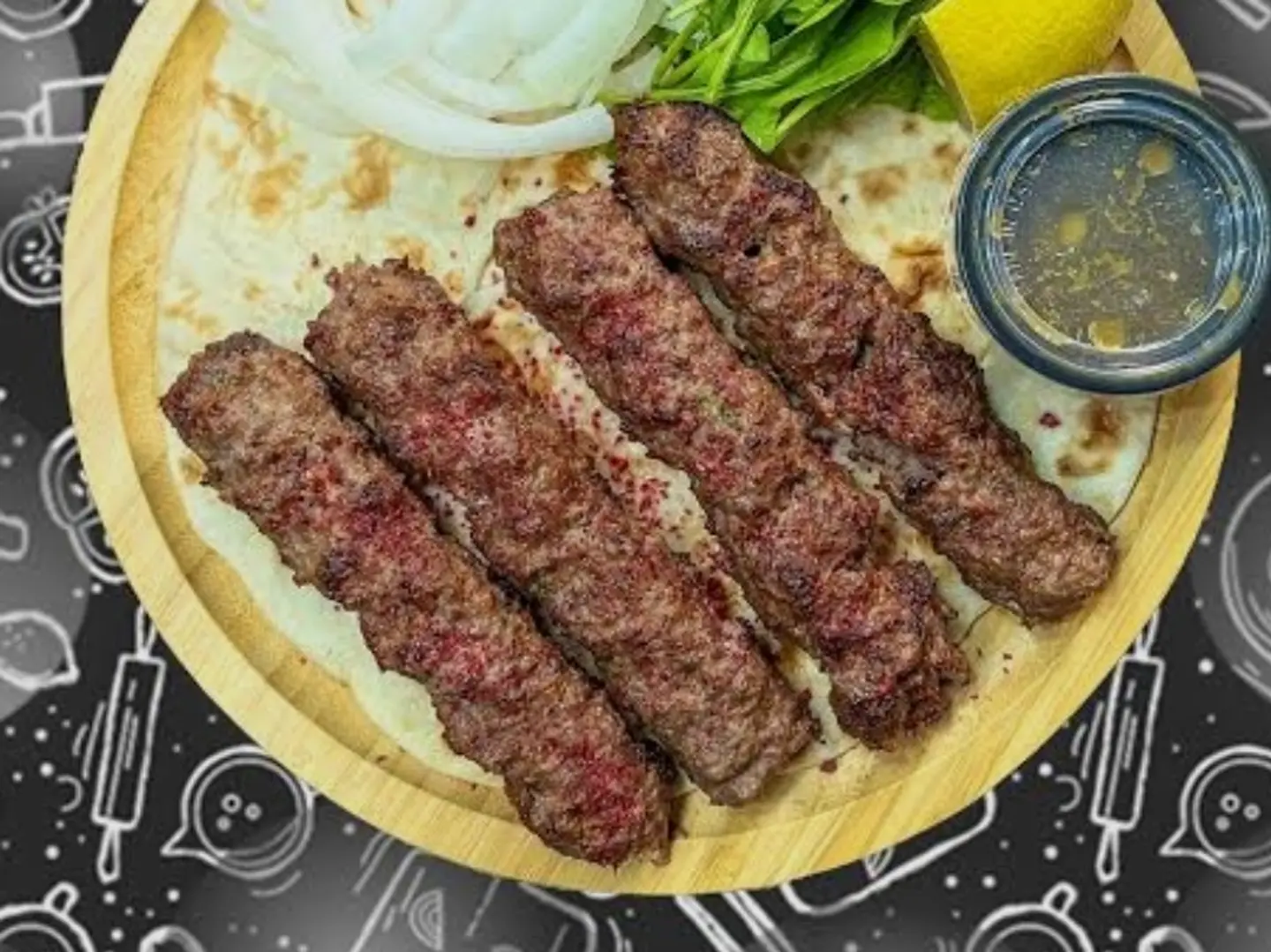 صحن كباب لحم ربع كيلو