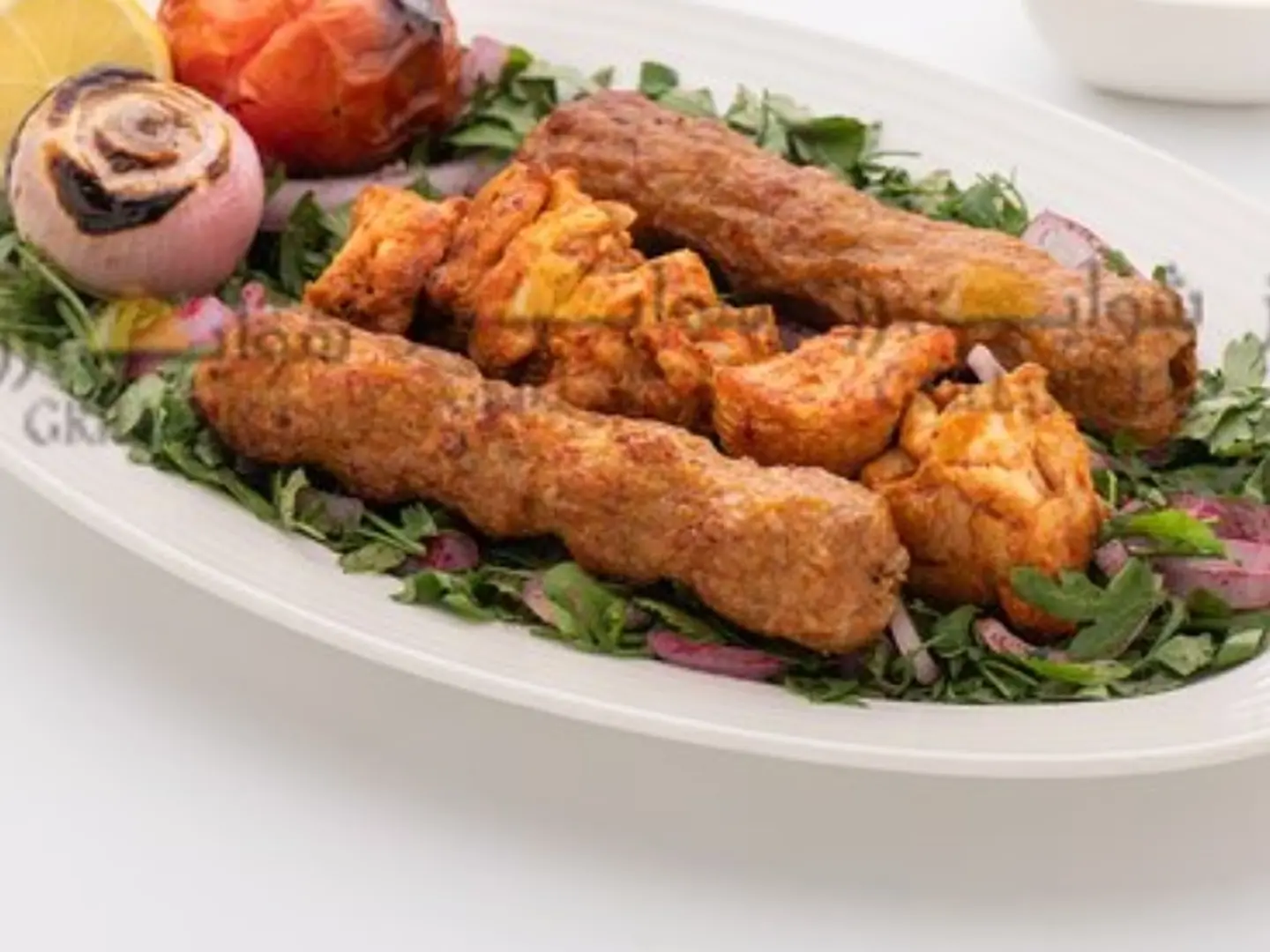 صحن مشكل دجاج