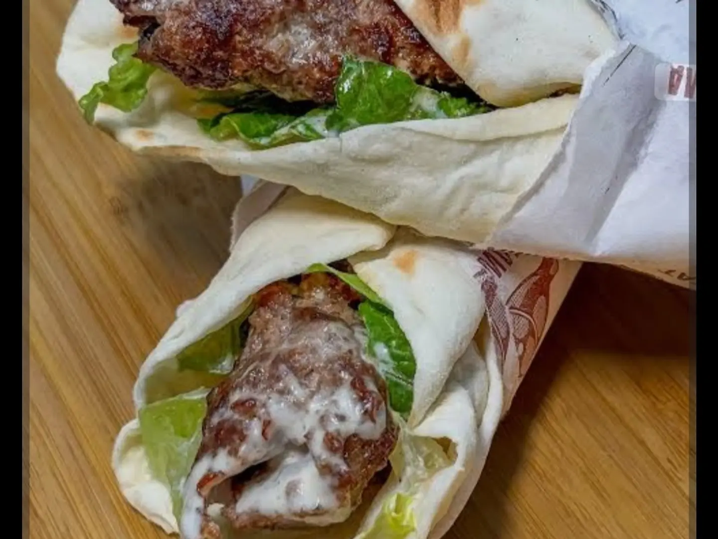 سندوتش كباب لحم كبير