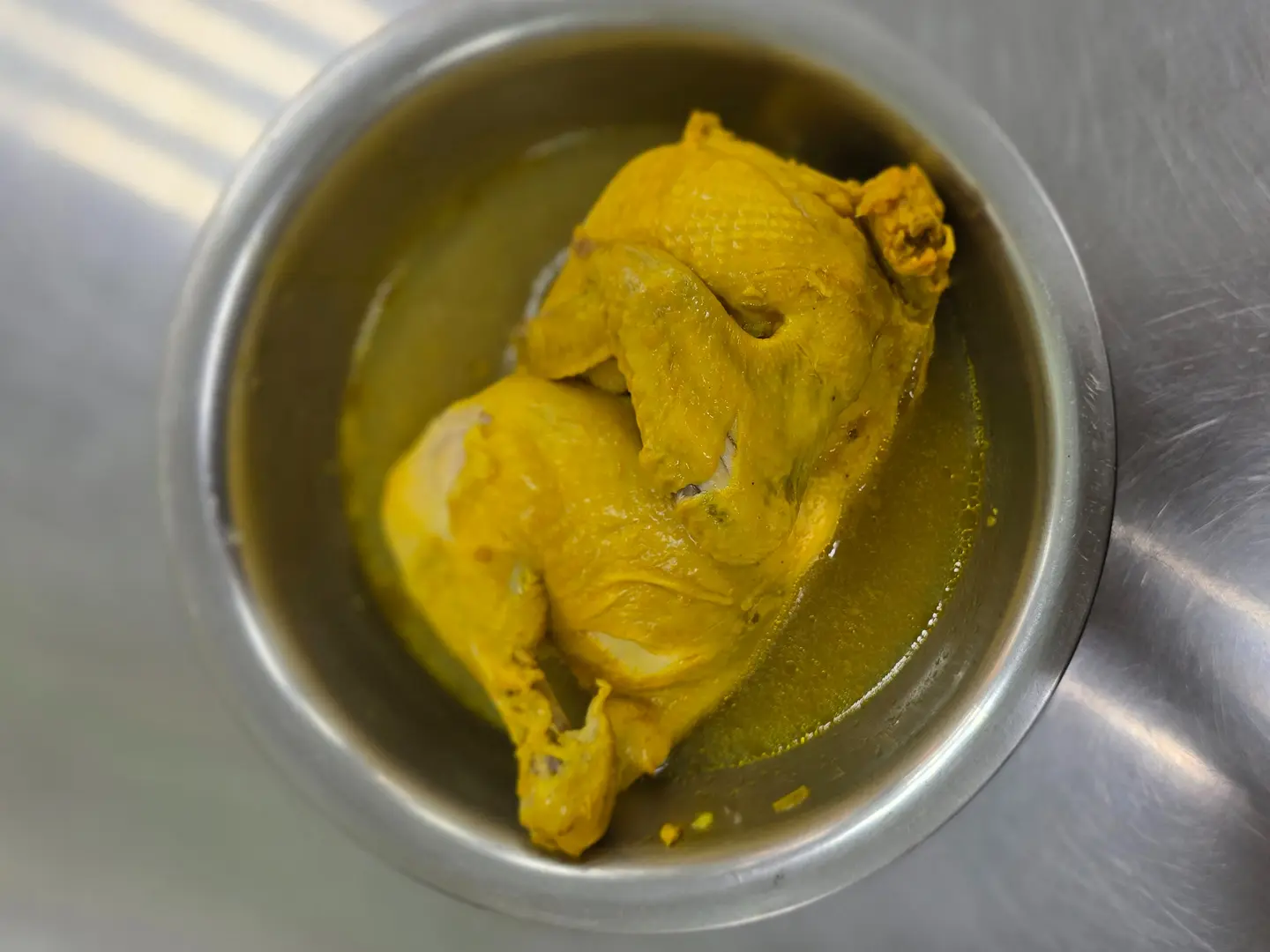 Quarter Of Plain Boiled Chicken