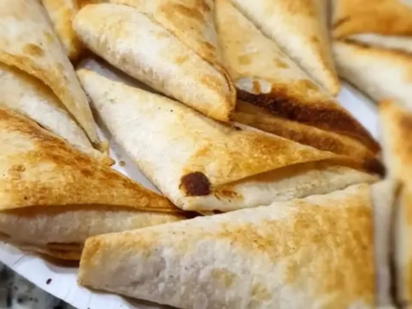 بوكس سمبوسه مشوي كبير