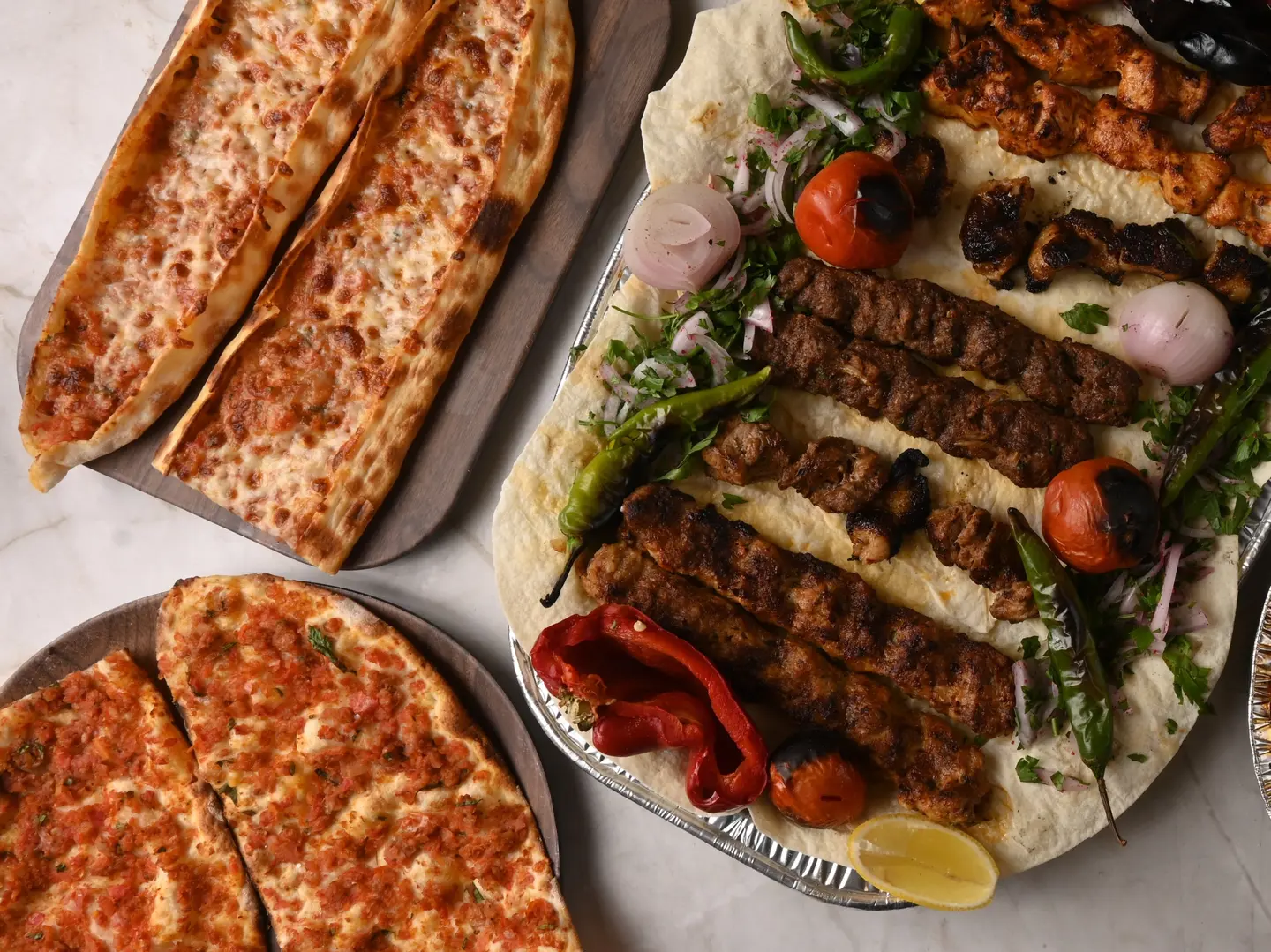 One Kilo Of Mixed Grilled Meats With A Free Meat Pie And A Free Mixed Pie