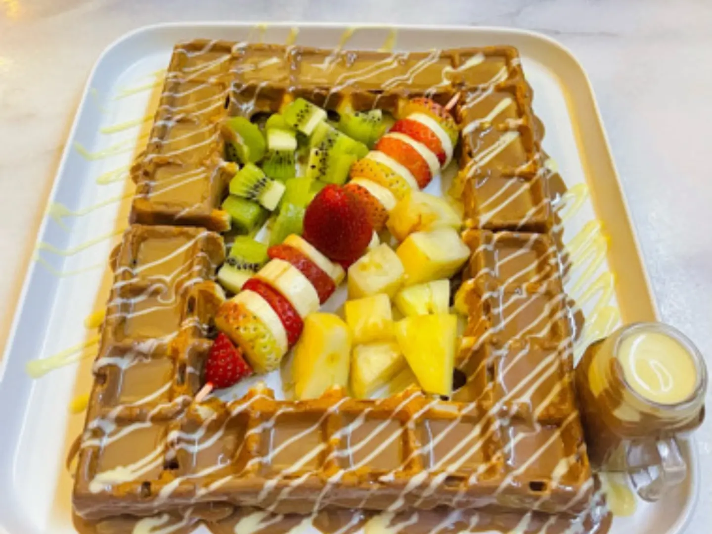Corean Mix Fruits Waffle