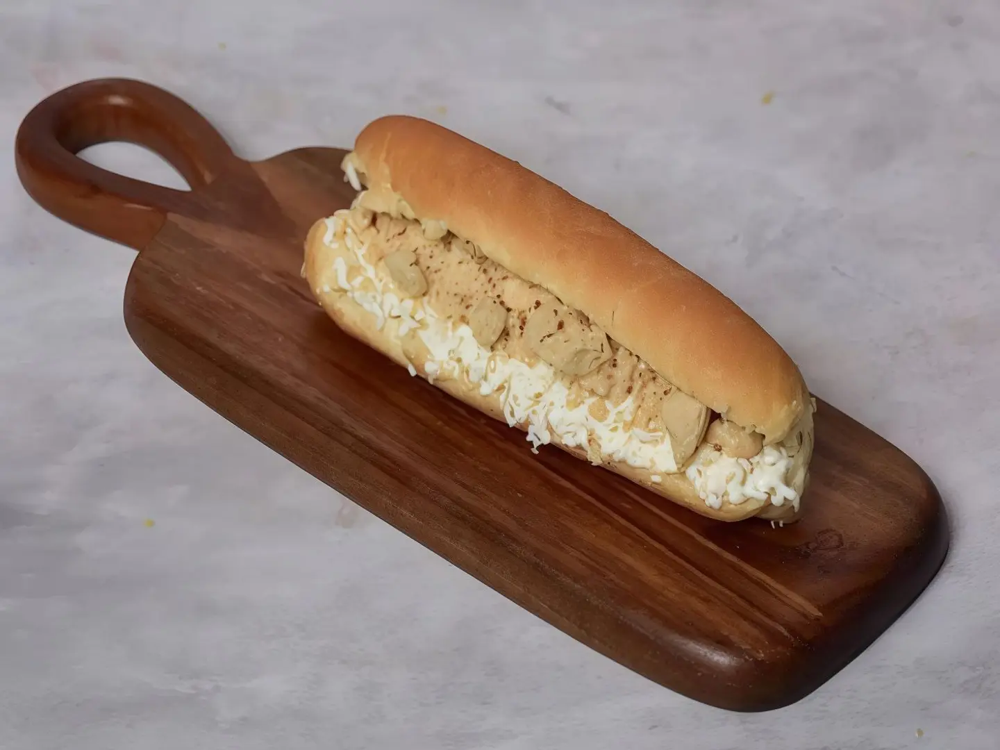 حلاوة مع جبن مالح