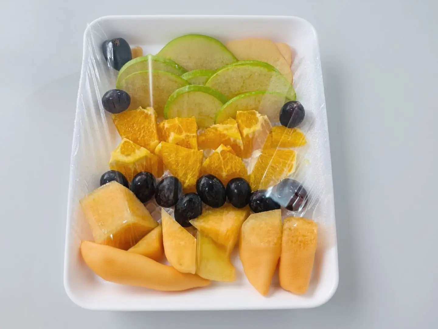 فواكه مشكلة