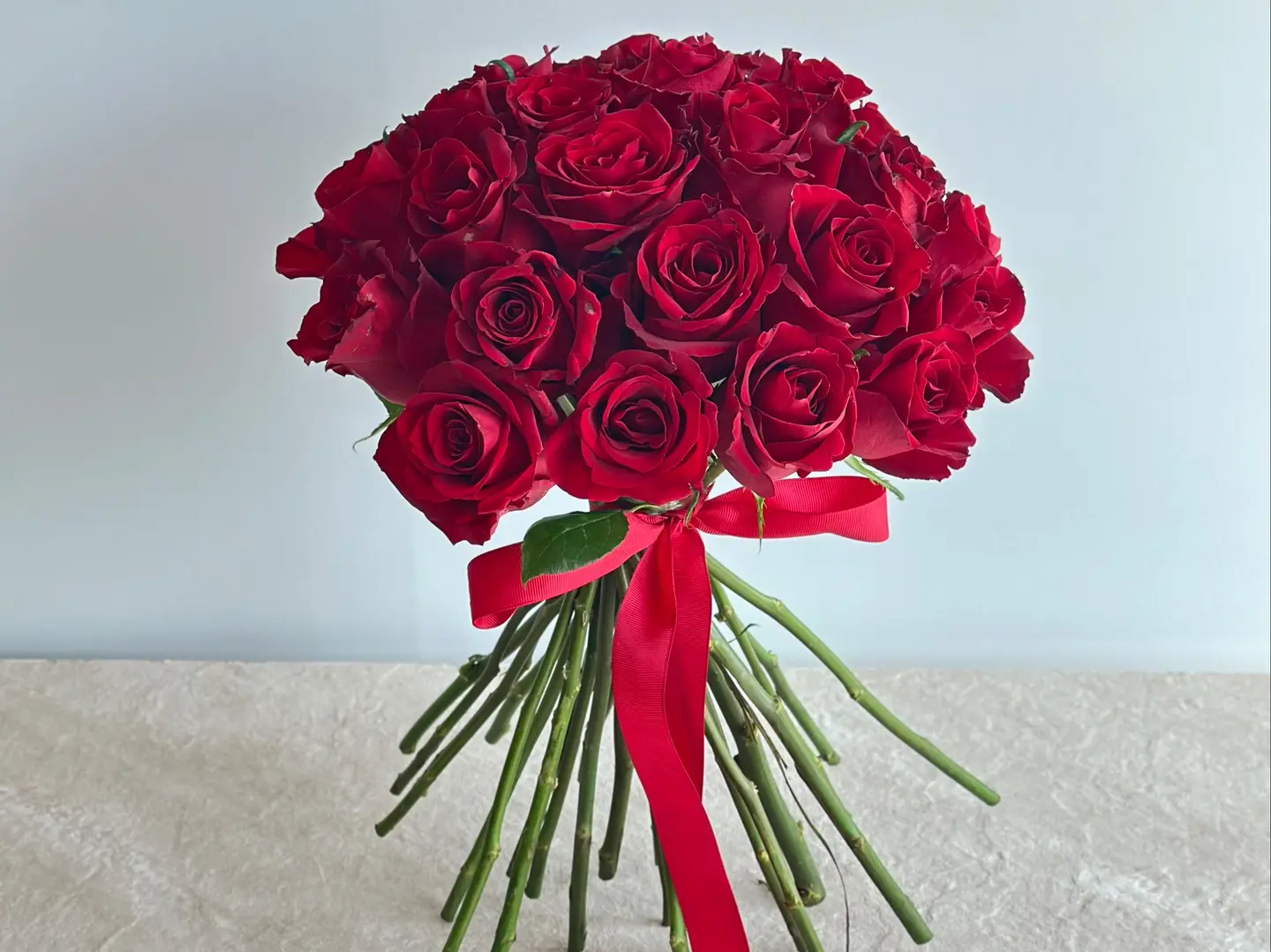 باقة الجوري الاحمر الملكي