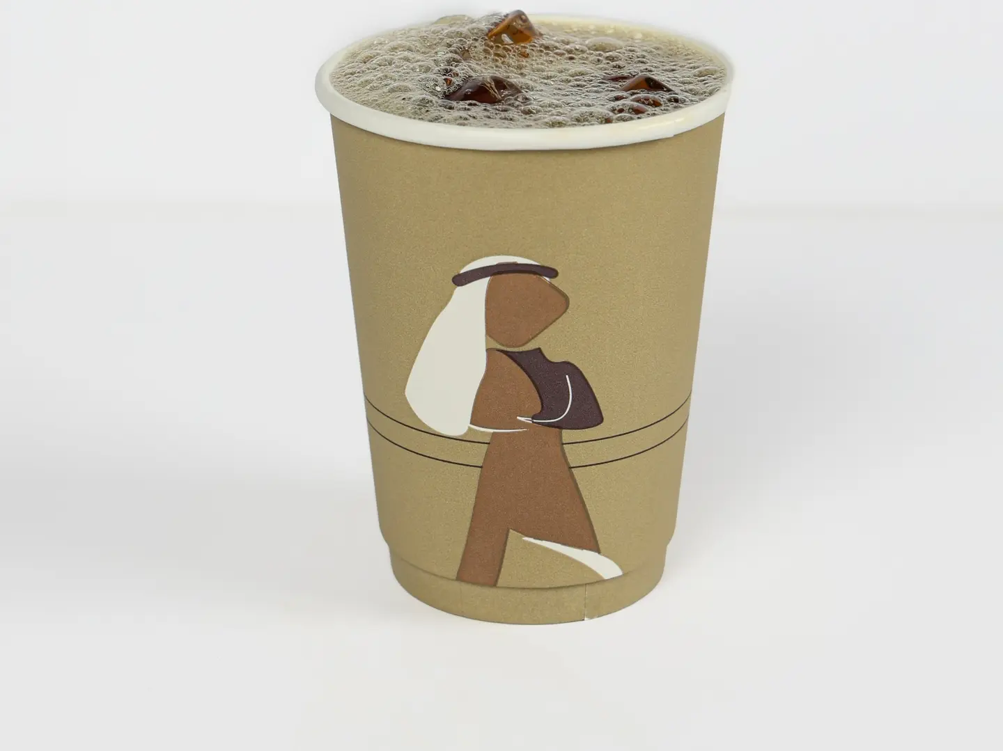 قهوة اليوم بارد كبير