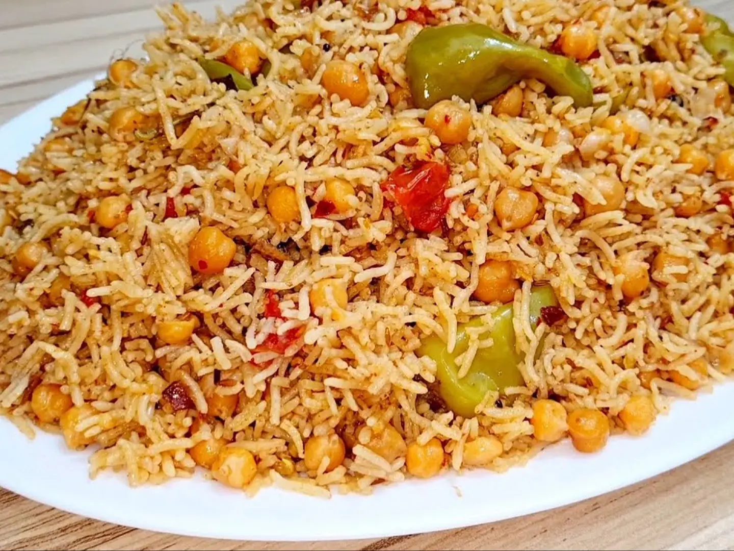 بلاؤ حمص (ارز مع حمص) فل