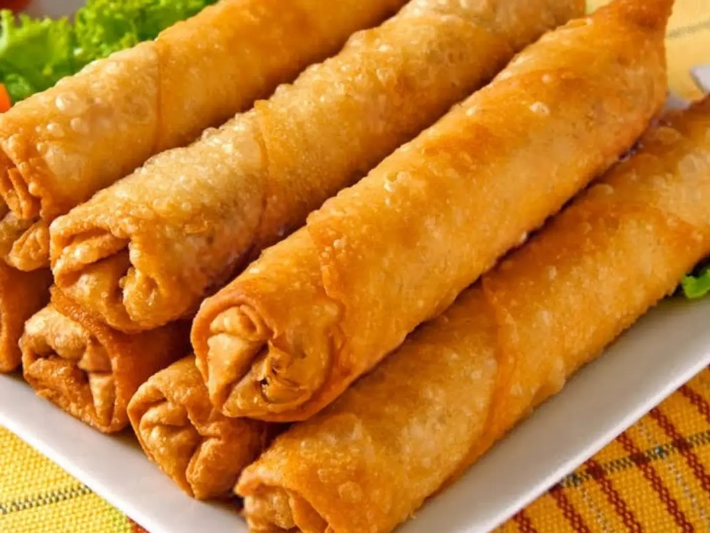 رول دجاج مقلي (3 قطع)