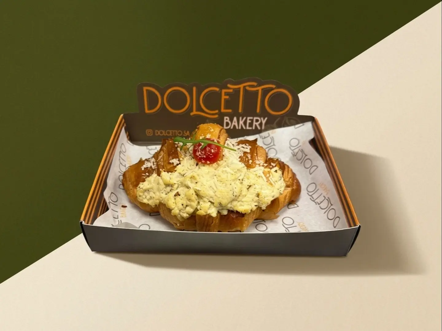 Scrambled Egg Croissant